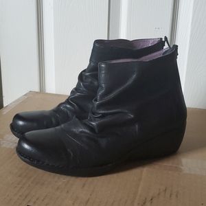 Dansko Arisa Black Nappa Bootie